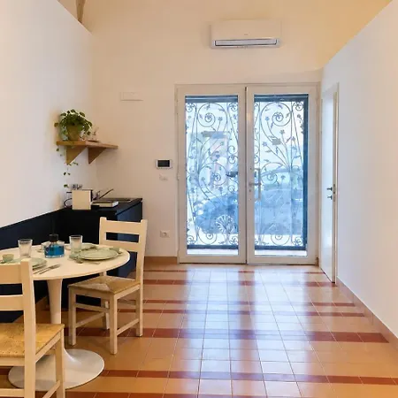 Levante Apartment